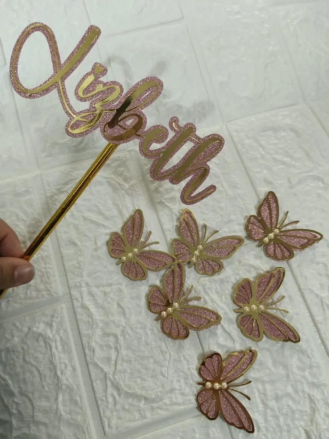 Cake topper