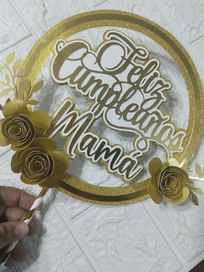 Cake topper