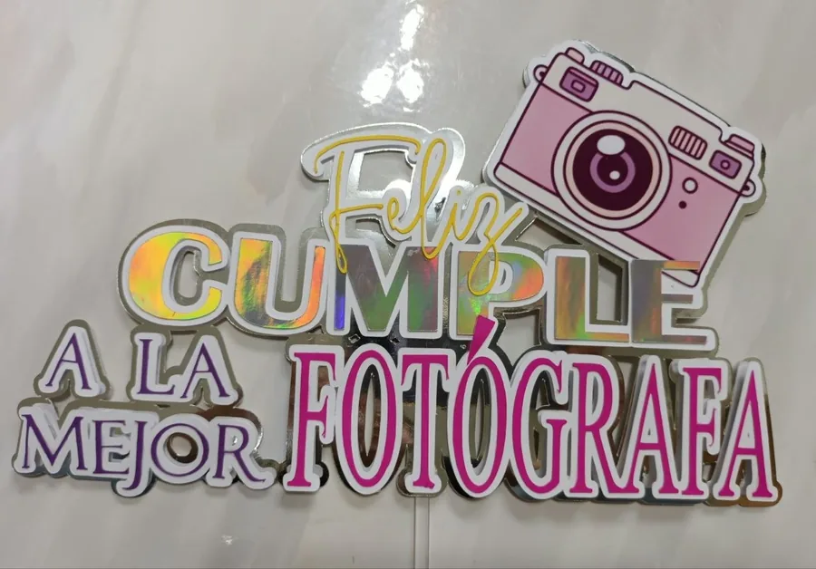Cake topper